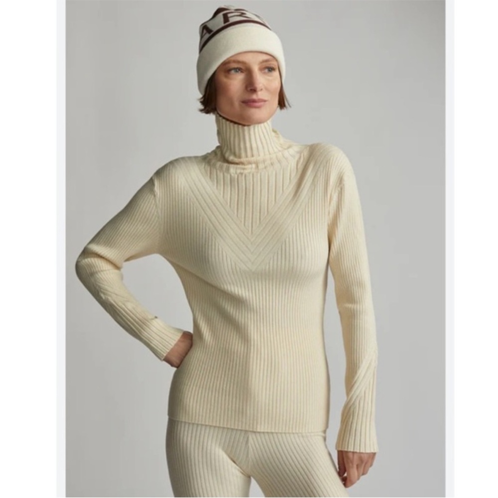 Varley "Esme" Rib Roll Neck Cream Textured Knit Lightweight Turtleneck Sweater